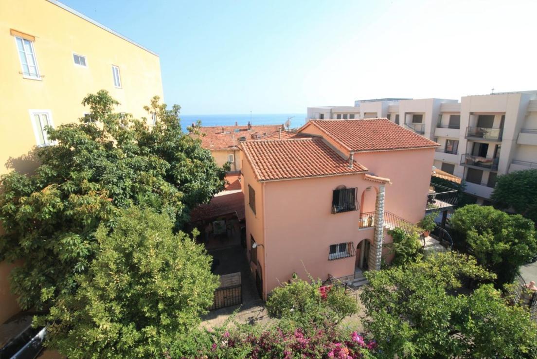 Bel Appartement Lumineux Joyeux Spacieux, Vue Mer Menton Exterior photo